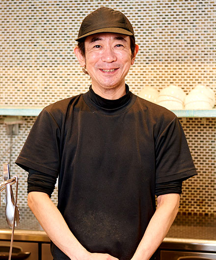 スタッフ
